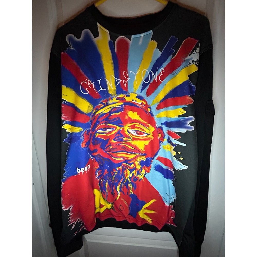 Grindstone Universal Vibrant Portrait AOP Long Sleeve Soccer Jersey‎ Mens XL